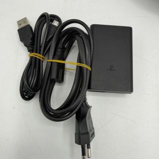 PS Vita Slim PCH-2004 Console Caricabatterie e sd