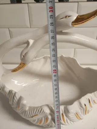 Frutero Cisne Blanco y Dorado