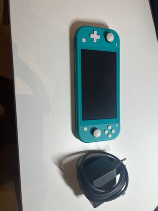 Nintendo Switch Lite + Accessori