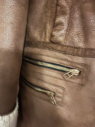 Abrigo marrón borreguito talla única.