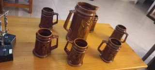 Juego 7 jarras cerámica vintage relieve conjunto