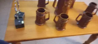 Juego 7 jarras cerámica vintage relieve conjunto