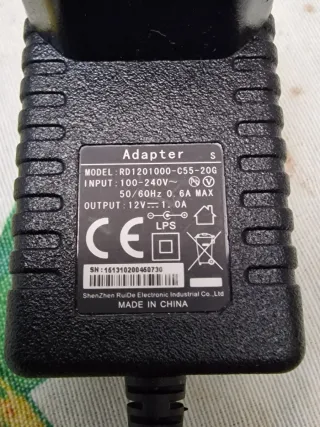 Adaptador Cargador 12V 1A