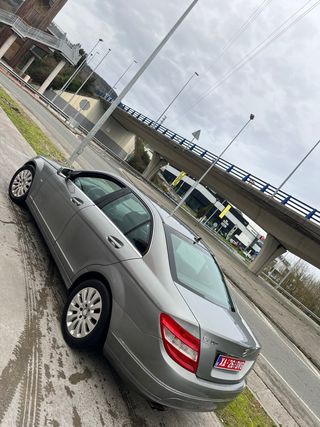 Mercedes-Benz C 2010