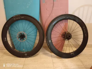 Rueda carbono Black Inc 60mm Tubular