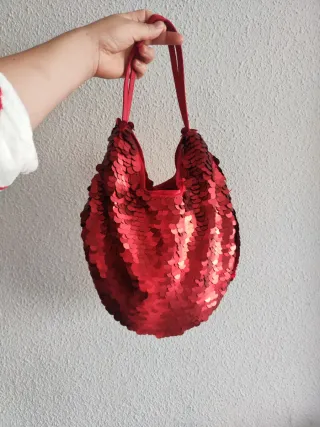 Bolso de lentejuelas rojo