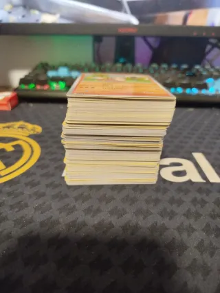 209 cartas Pokémon Base