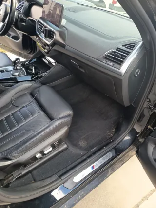 SERVICIO DE LIMPIEZA DE TODO TIPO DE VEHÍCULOS.