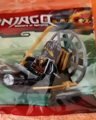 LEGO Ninjago 30426 Set Maestros del Spinjitzu
