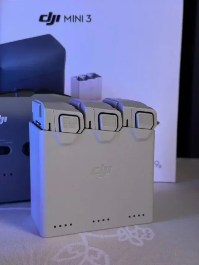 DJI Mini 3 Fly More Combo NUOVO