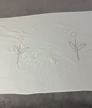 ESTUPENDOS MANTELES BORDADOS A MANO