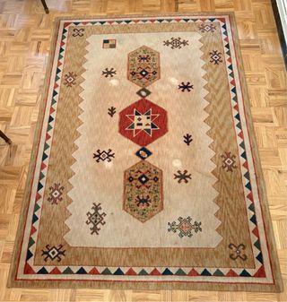 Alfombra decorativa lana beige y roja