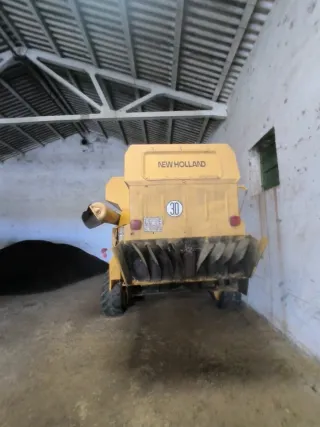 Cosechadora New Holland TC56