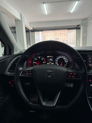 SEAT LEON FR