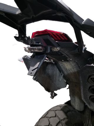 Portamatriculas Zontes 703