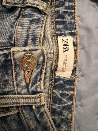 Vaqueros Zara Straight Fit Rotos