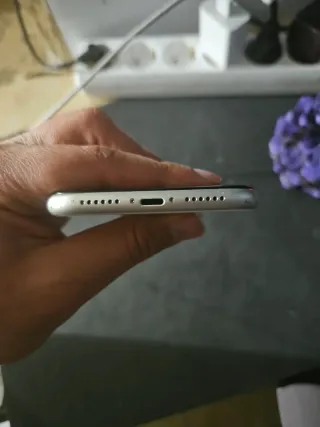 iPhone 11 Blanco para piezas