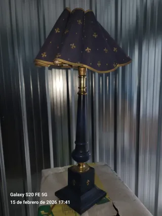 Lámpara de mesa antigua azul y dorada