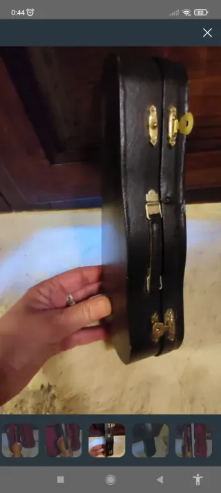 Violín pequeño con estuche y accesorios