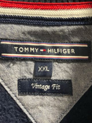 Sudadera Tommy  en perfecto estado oroginal