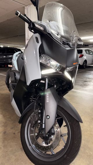 Yamaha Xmax 125CC 2025 - 1000KM