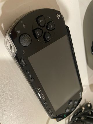 Lote PSP Negra + Juegos y complementos