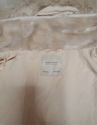 Plumífero Zara crudo talla L