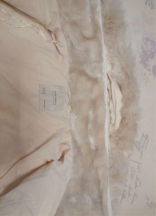 Plumífero Zara crudo talla L
