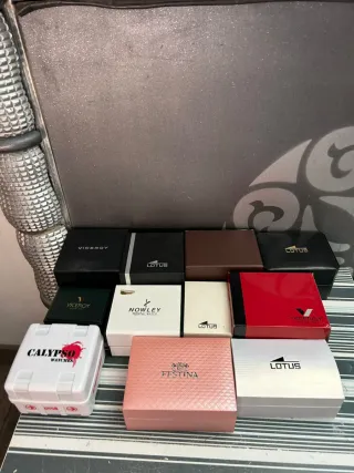 Lote 11 cajas para relojes