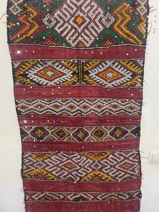 Alfombra antigua tejida a mano