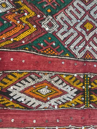 Alfombra antigua tejida a mano