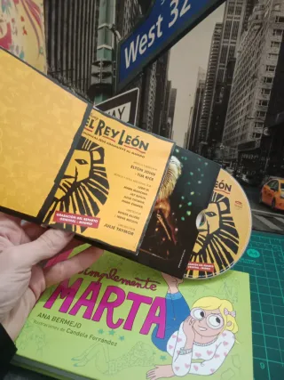 Lote Libro + Cd's juveniles