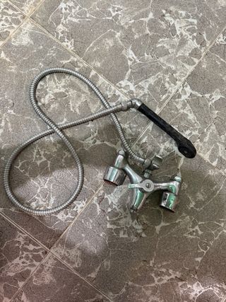 Grifo Ducha Antiguo