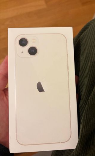 iPhone 13 128GB Blanco 84% Batería