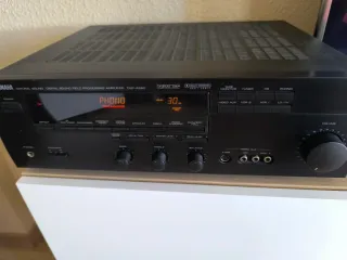 Amplificador Yamaha DSP-A590 Negro
