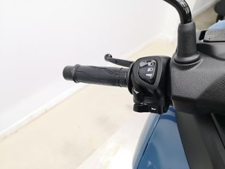 YAMAHA TRICITY 300 2024 1273 kms.