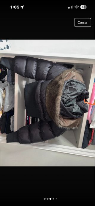 Abrigo acolchado negro mujer