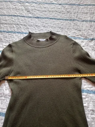 Jersey Primark verde militar talla S