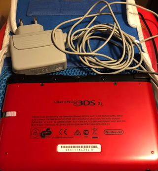 Nintendo 3DS XL Rossa