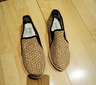 Scarpe da donna beige/marrone con zeppa