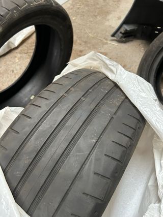 4 Neumáticos Continental 225/45/18