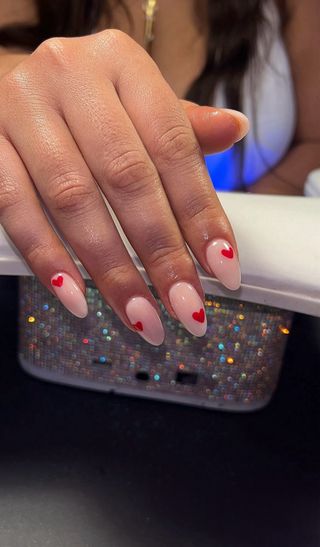 Modelos de Uñas / Manicura Profesional a Domicilio