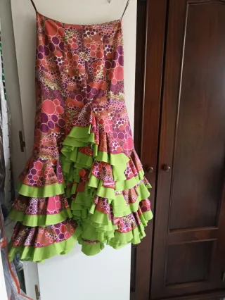 Falda flamenca y corpiño niña