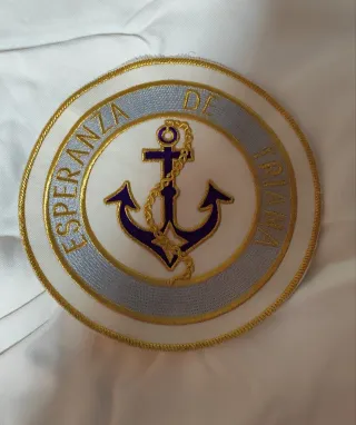 Túnica Esperanza de Triana (Cristo)