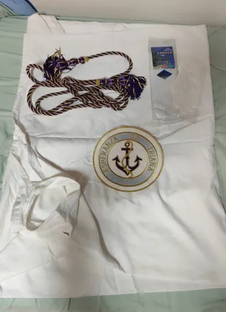 Túnica Esperanza de Triana (Cristo)