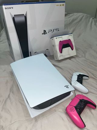 PS5 825GB con Lector de Discos + 1 Control