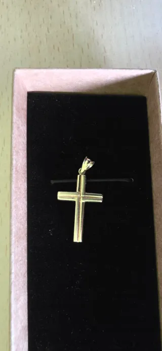 Cruz de oro 18k