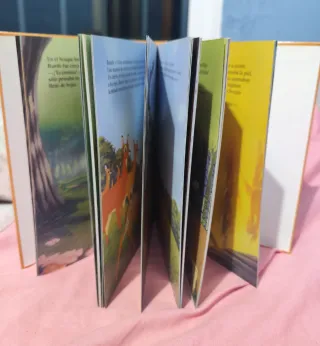 Libro Disney bambi, incrustaciones a color