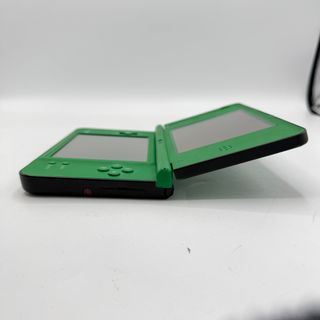 Nintendo DSi XL Verde