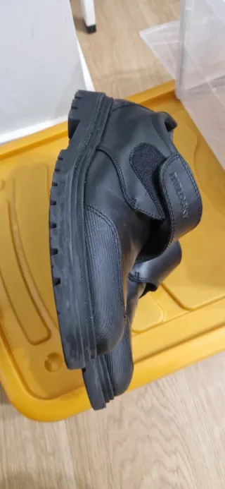 Scarpe Pablosky nere con velcro